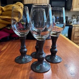 Western Wine glasses set of 4 NWOB